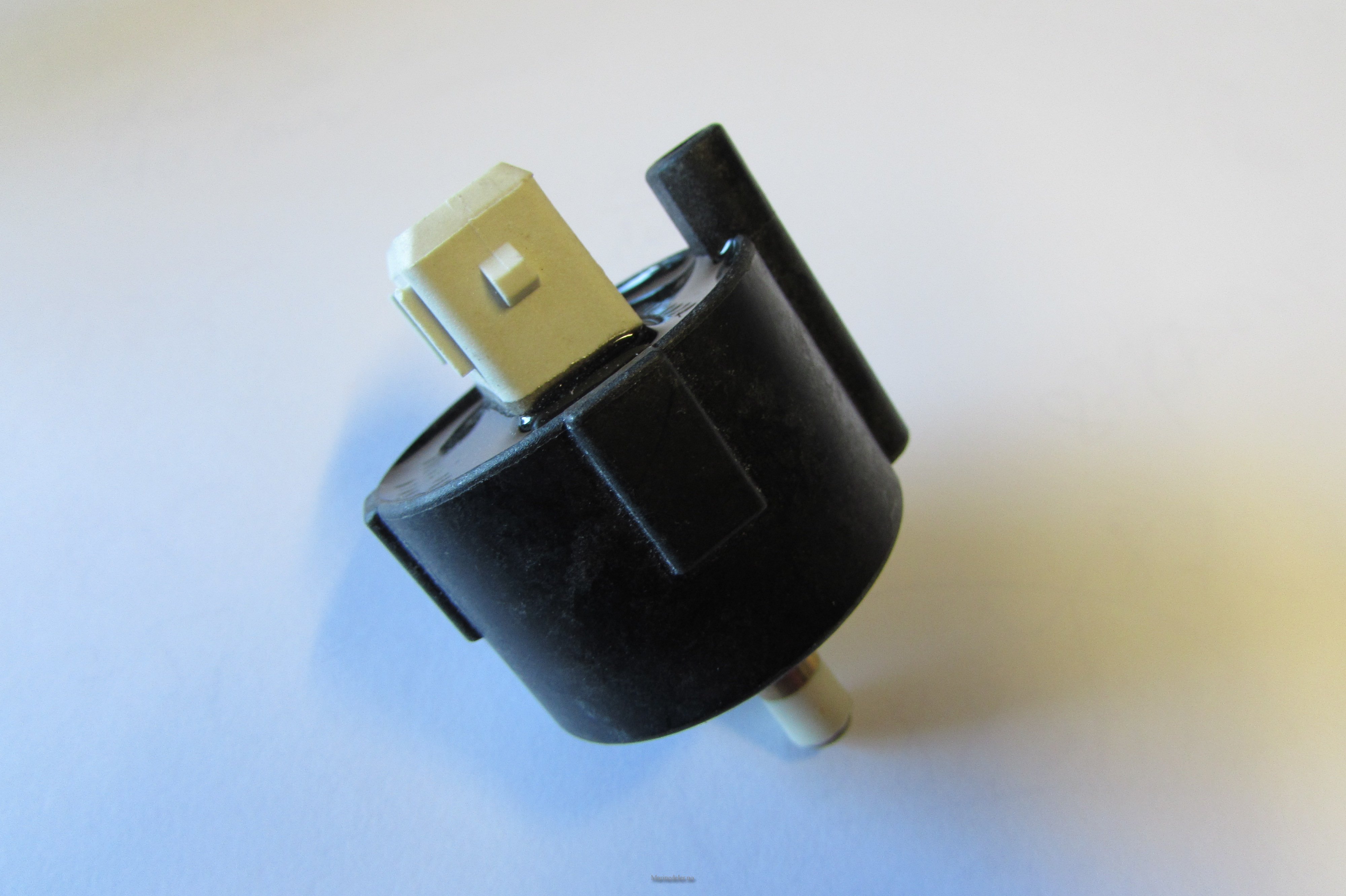 (bilde for) Sensor erst 3808616 vann i diesel D4 D6 D3