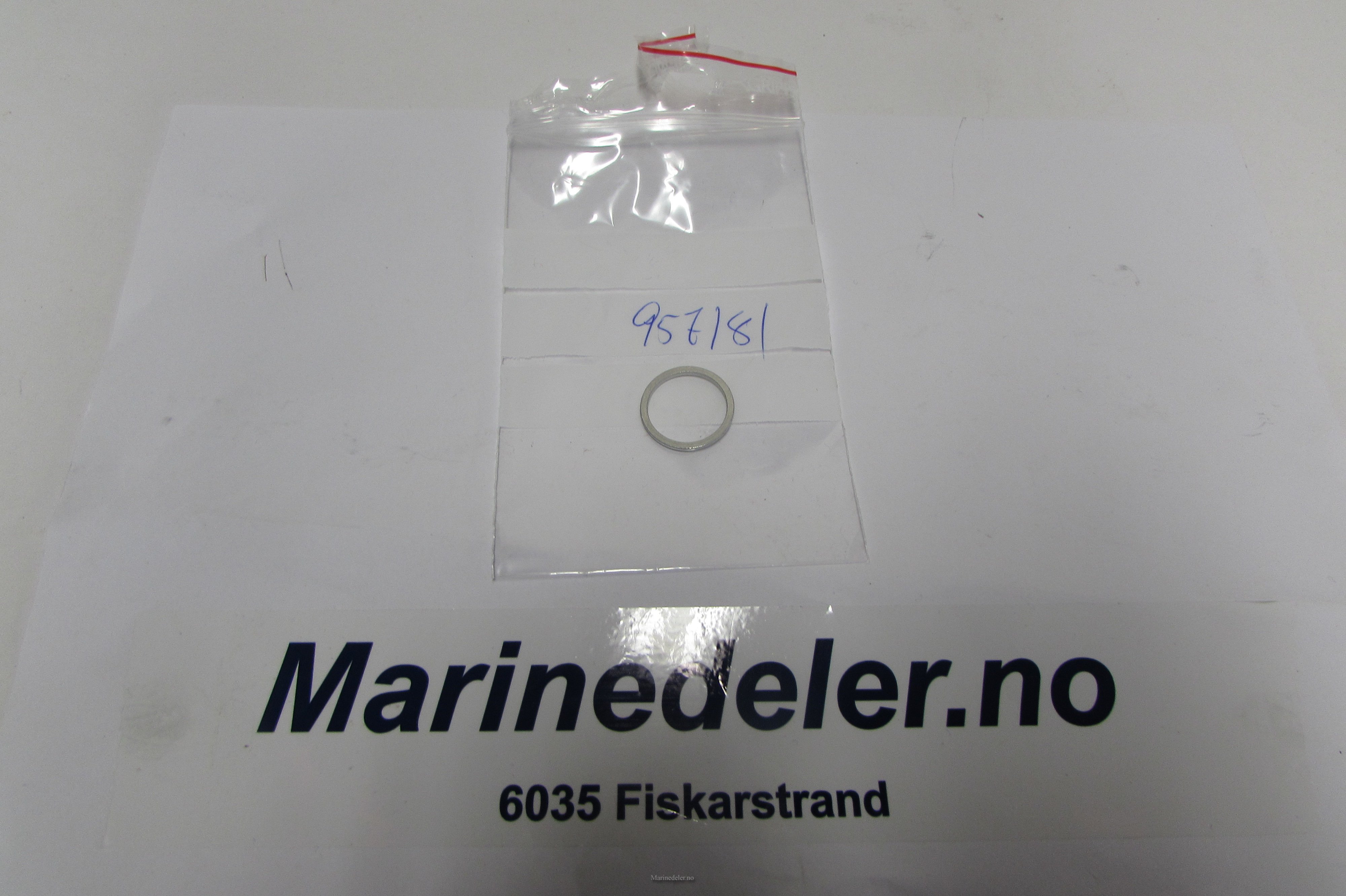 (bilde for) PACKNING 957181